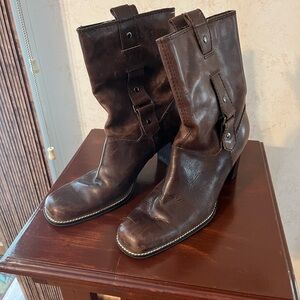 Women’s boots